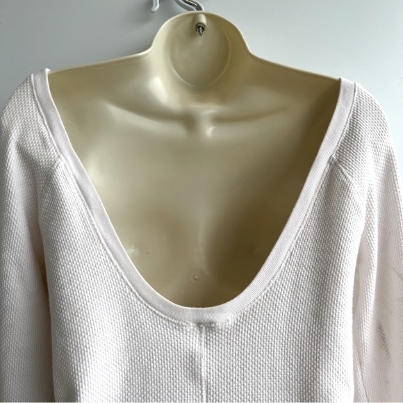 Free People Ivory Thermal Top with Embellished Sleeves Size L - Picture 9 of 10